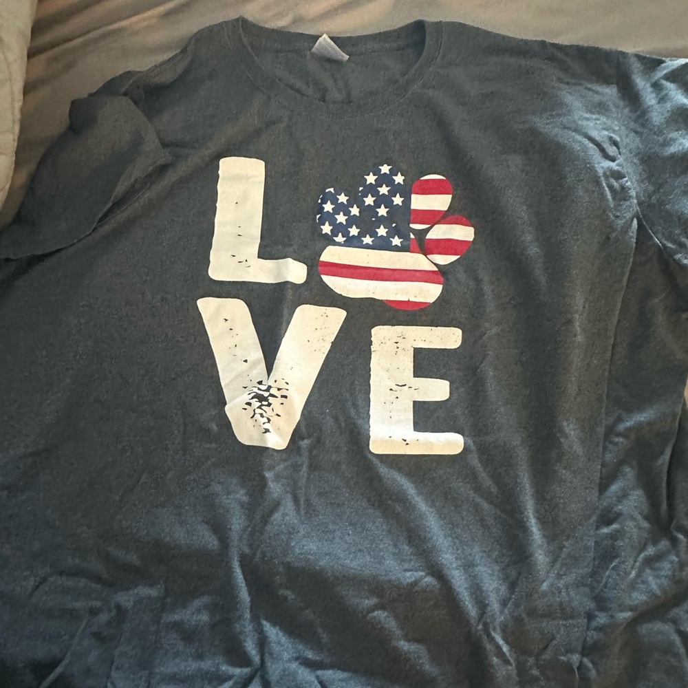 Love dark grey shirt